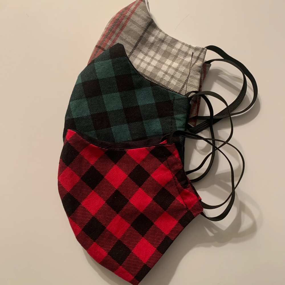 Woman's Plaid Face Mask Bundle - Picture 3 of 8